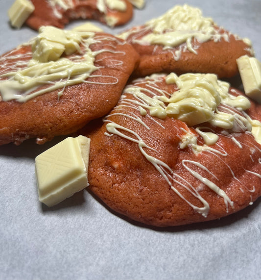 Red velvet Stuffed cookie